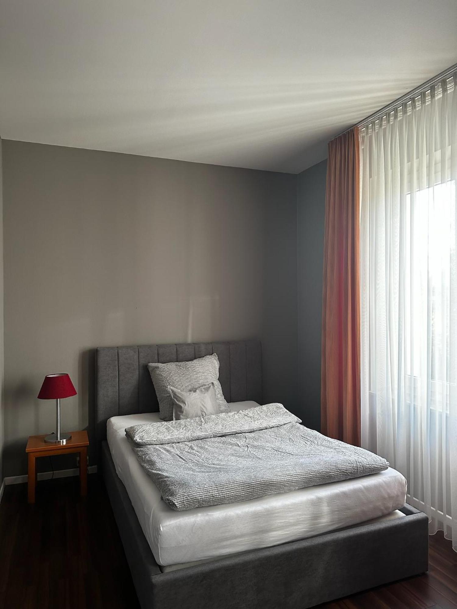 Hotel Ambiente ดอร์ทมุนด์ ภายนอก รูปภาพ